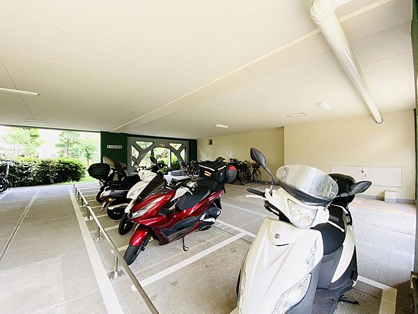 駐車場を拡大表示