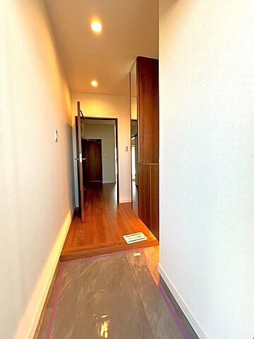 玄関 ハイタウン塩浜第二29号棟 10階/1007号室