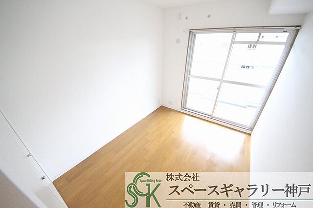 ※お部屋によりカーペット仕様のお部屋になる場合があります※