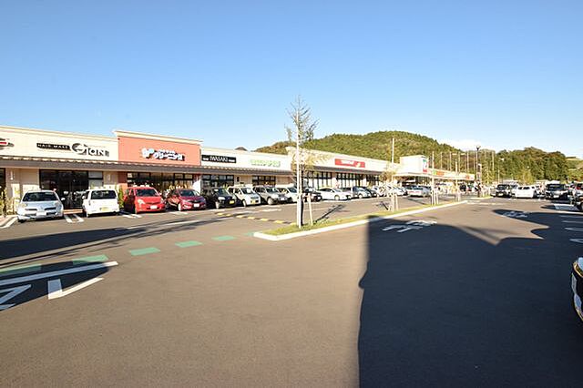 周辺 ダイアシティ2000茂庭A2リッヂ 8階/-