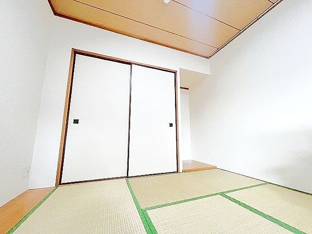 室内 ダイアシティ2000茂庭A2リッヂ 8階/-