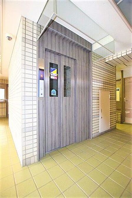エレベーター