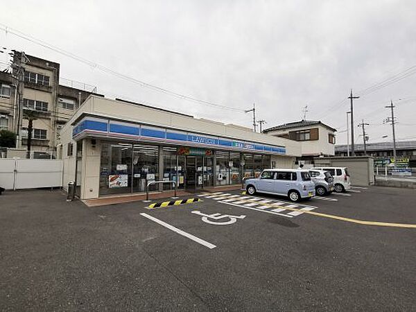周辺：【コンビニエンスストア】ローソン 堺丈六店まで347ｍ
