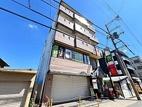 大阪府富田林市喜志町5丁目3-3（賃貸マンション1K・4階・19.00㎡） その1