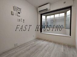 京王線 初台駅 徒歩7分の賃貸マンション 1階ワンルームのリビング/ダイニング