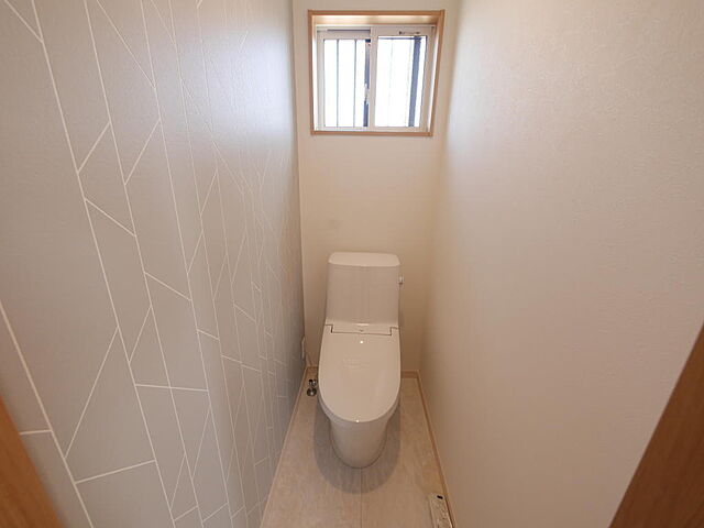 トイレ 甲賀市水口町暁