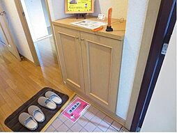 シューズボックス