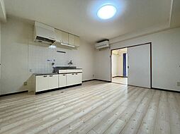 シーポート惟神 5階1LDKのリビング/ダイニング