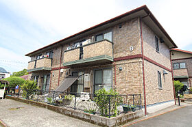 メディオ・ルーチェ　Ｂ  ｜ 鹿児島県姶良市西餅田2760番地1（賃貸アパート2LDK・2階・55.20㎡） その1