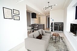 Ｅｘｃｅｌｅｎｔｅ 4階ワンルームのリビング/ダイニング