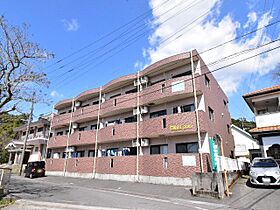 ＰＡＤＯＬＥ2002  ｜ 鹿児島県鹿屋市今坂町12571番地2（賃貸マンション3DK・1階・62.00㎡） その1