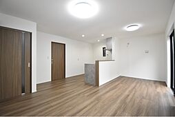 真砂本町貸家 1階3LDKのリビング/ダイニング