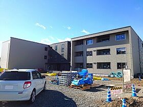 シャーメゾンステージ筑摩  ｜ 長野県松本市筑摩３丁目（賃貸マンション1LDK・2階・49.50㎡） その1