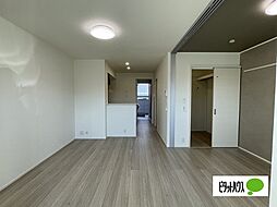 ウィズハイム西松本 2階1LDKのリビング/ダイニング