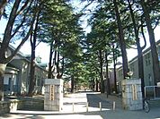 公園「あがたの森公園まで277m」