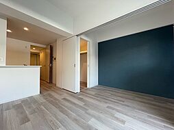 セレニテ十三ミラク 509 5階1LDKのリビング/ダイニング