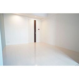 APRILE南森町 901 9階1LDKのリビング/ダイニング