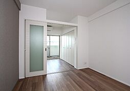 レオンコンフォート本町東II 603 6階1DKのリビング/ダイニング