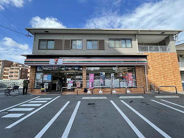 画像19:セブンイレブン 枚方津田駅前店（209m）