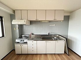 富尾マンション私部  ｜ 大阪府交野市私部１丁目（賃貸マンション2LDK・2階・57.00㎡） その4