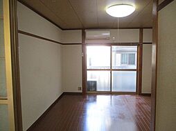 コーポ幸 2階1Kの室内