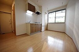 北総鉄道 新柴又駅 徒歩4分の賃貸アパート 1階1Kのリビング/ダイニング