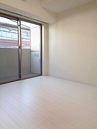 JR総武線 大久保駅 徒歩7分の賃貸マンション 8階1Kのリビング/ダイニング