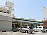 周辺：ファミリーマート 城北小学校前店 63m