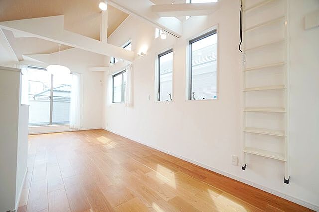 リビング/ダイニング 杉並区桃井2丁目