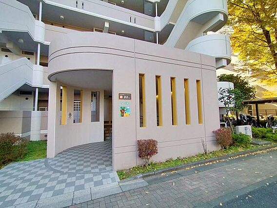 ひまわり保育室...