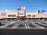周辺：フィール津島店営業時間　月～土曜日：10時～21時　日曜日：9時30～21時　エディオン、サンドラッグも入るショッピングセンター。みたらし団子やたい焼きなどを販売している米乃屋も入っています…