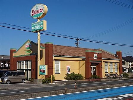 サイゼリヤ　愛知津島店営業時間：11時～翌2時　定休日：なし　禁煙：リーズナブルな価格でイタリア料理を気軽に楽しめるレストランです。 490m
