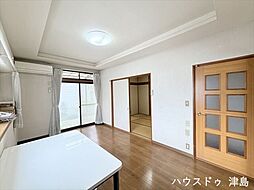 愛西市大野山町余代:1階洋室