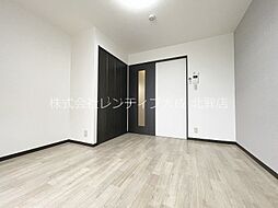 近鉄大阪線 布施駅 徒歩5分の賃貸マンション 8階1Kのリビング/ダイニング