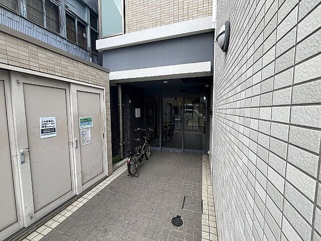 エントランス