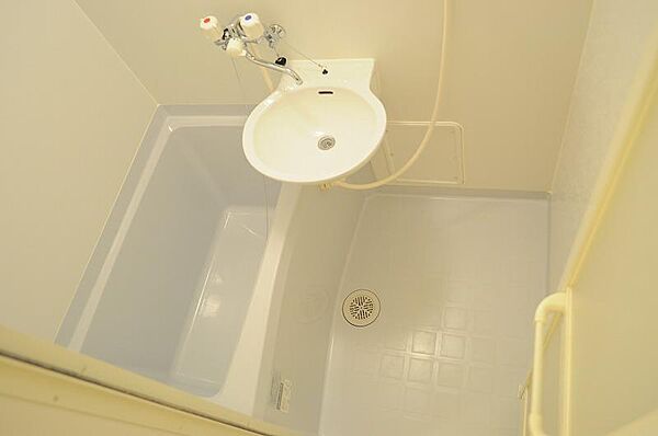 画像3:便利な浴室乾燥機付き