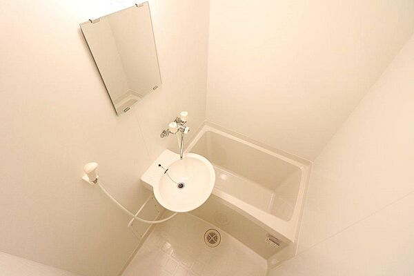 画像2:浴室乾燥機付きのお風呂