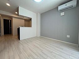 オーヴェスト　カーサ 1階1LDKのリビング/ダイニング