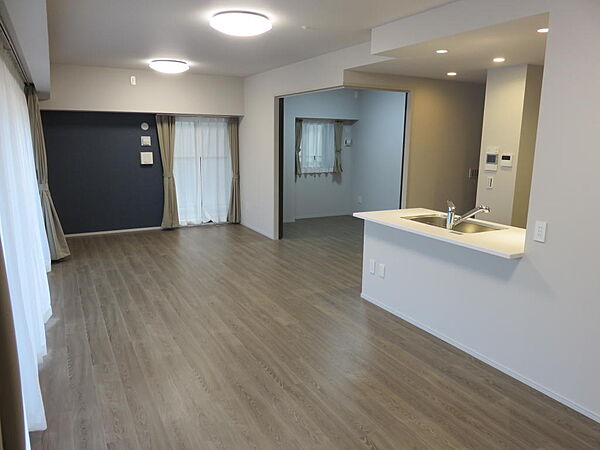 リビング/ダイニング