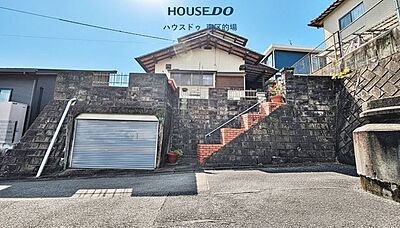 外観:岩戸北小学校まで徒歩8分、那珂川北中学校まで徒歩4分。スーパーやコンビニも徒歩10分圏内に揃う生活利便の良い立地です。 外観:岩戸北小学校まで徒歩8分、那珂川北中学校まで徒歩4分。スーパーやコンビニも徒歩10分圏内に揃う生活利便の良い立地です。