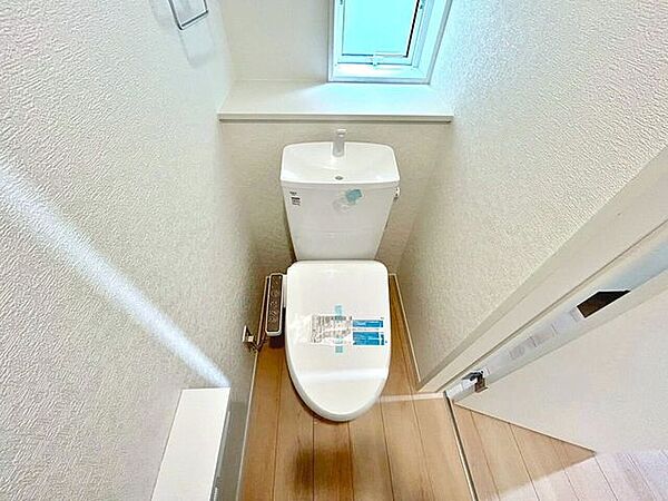 トイレを拡大表示