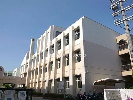 笹原中学校[公立]の外観
