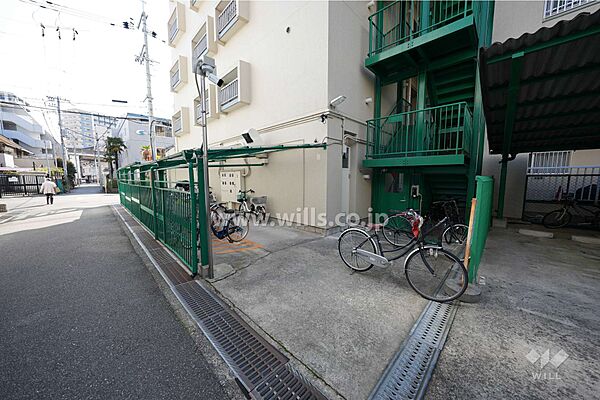 駐車場を拡大表示