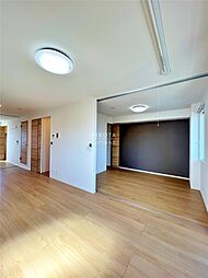 ルシオル鞘ヶ谷 2階2LDKのリビング/ダイニング