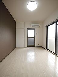 シャトレ天神II 3階1Kのリビング/ダイニング