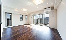 プラウドタワー名古屋伏見 6階2LDKのリビング/ダイニング