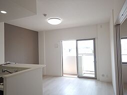 Plum Owl II 3階1SLDKのリビング/ダイニング