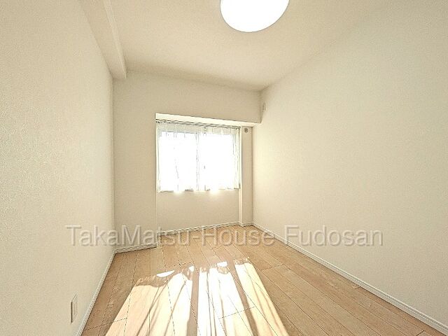 寝室 シーアイマンション駒場A棟 13階/-