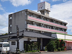 ファーストインK5  ｜ 徳島県小松島市金磯町（賃貸アパート1R・4階・25.46㎡） その1