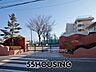 周辺：さいたま市立内谷中学校 徒歩17分。 1300m